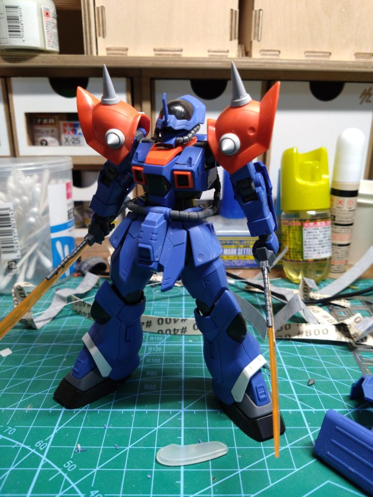 今回はディテールアップ中心なので、イジったのはスパイクぐらいです。