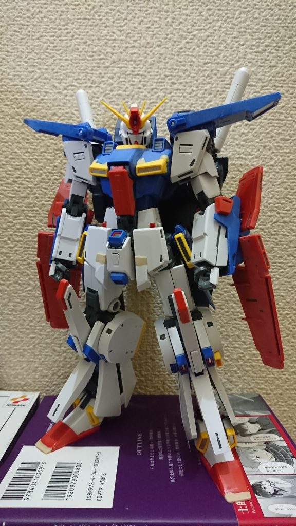 肩アーマー角度調整、胸部パーツ切り出し 、腰延長リアアーマー延長、つま先延長