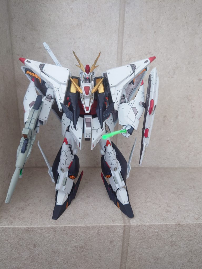 正面素立ちです。笑