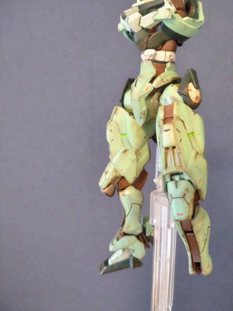 チッピング ウェザリング中。やりすぎ注意だと 自分にいいきかせながら、、、