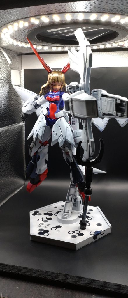 ビーム・ボウ。ビームを撃ち出すボウ(弓)は弓矢のカテゴリでいいのだろうか。それビームライフルでよくね?ってならないのだろうか。しかしそんなことはロマンの前では些事なのです。