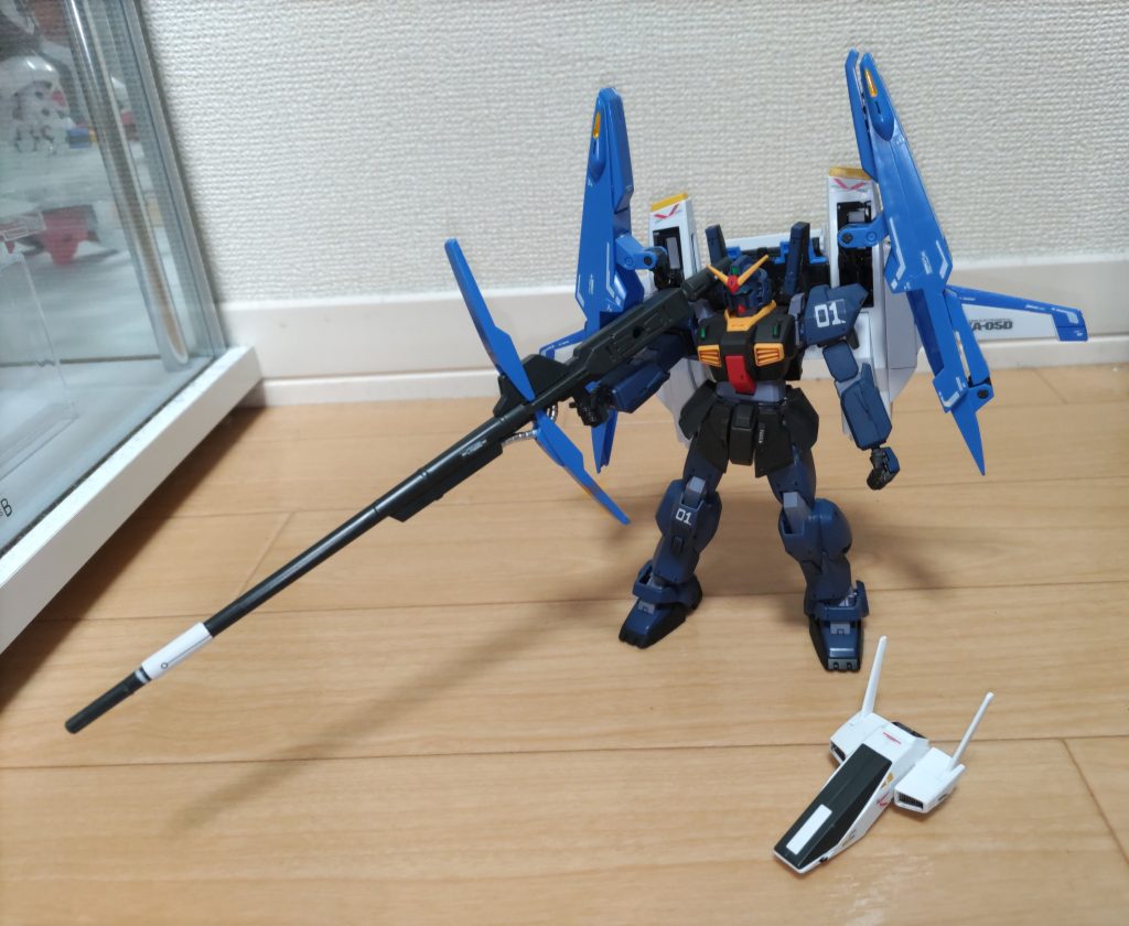 HGスーパーガンダム（シール貼り）–2枚目/制作者：いっしー