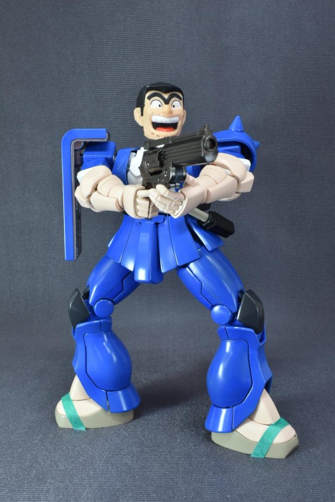 拳銃射撃の腕はかなりのものモノはコトブキヤのハンドガンセット