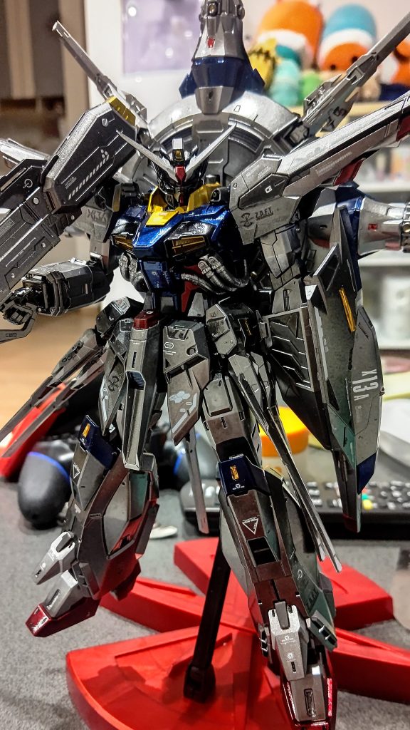 自然光だとこんな感じです。暗い色のプロヴィデンスが好きなんですがどうでしょうか?( ^ω^ )