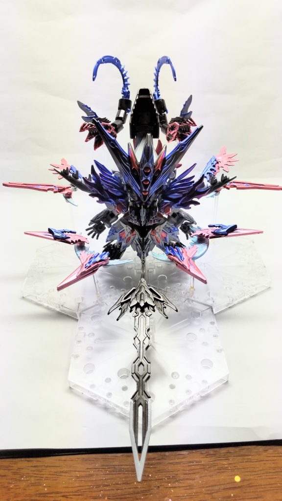 ストライクフリーダムが放ったドラグーンはプロヴィデンスのドラグーンと激しい攻防を繰り広げるが、数と高度な操縦技術で上回るプロヴィデンス側の猛攻で撃墜されてしまう。プ「ふん……呆気ないな。遊びは終わりだ!貴様らにさらなる絶望を与えてやる!来い、ドミナントドラゴン!」そう叫ぶと、飛翔してきたドミナントドラゴンがプロヴィデンスと重なり、黒い光に包まれた。黒い光が収束するとそこには………