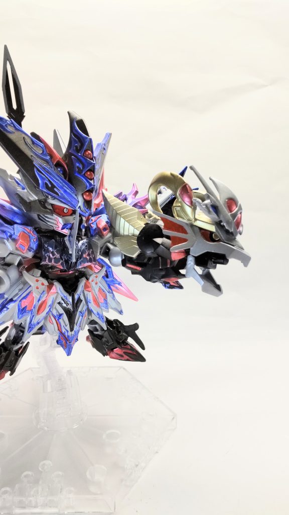 2人が放った渾身の必殺技も、強大な闇の力には対抗できず押し負けてしまった。ボロボロになりながらもまだ立ち上がろうとする2人。プ「しぶとい奴らだ……だが、次で確実に消してやる!!」ス「まだだ……!」イ「こんなところで……」ス、イ「負けるわけにはいかないんだ!!!!」2人がソルキャリバーとルナキャリバーを掲げて交差させる。すると純白の光が2人を包み込み、そして………………(続く)