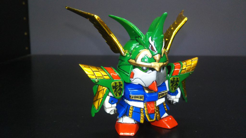 当時、SDガンダムは好きだが組み立ても色塗りも出来ないという母の知り合いの女性に完成品は殆どあげていたので、現在は残ってませんｗ渡すと喜んでくれたので、新作が出るとせっせと作ってましたね。並べた写真とか見せてもらってました。