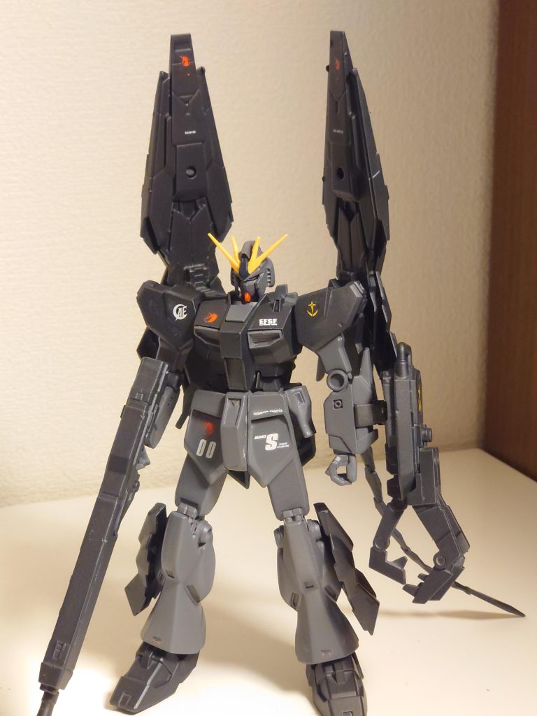 全体の正面ショット。悪そうです。NTD発動しそうな勢いです。