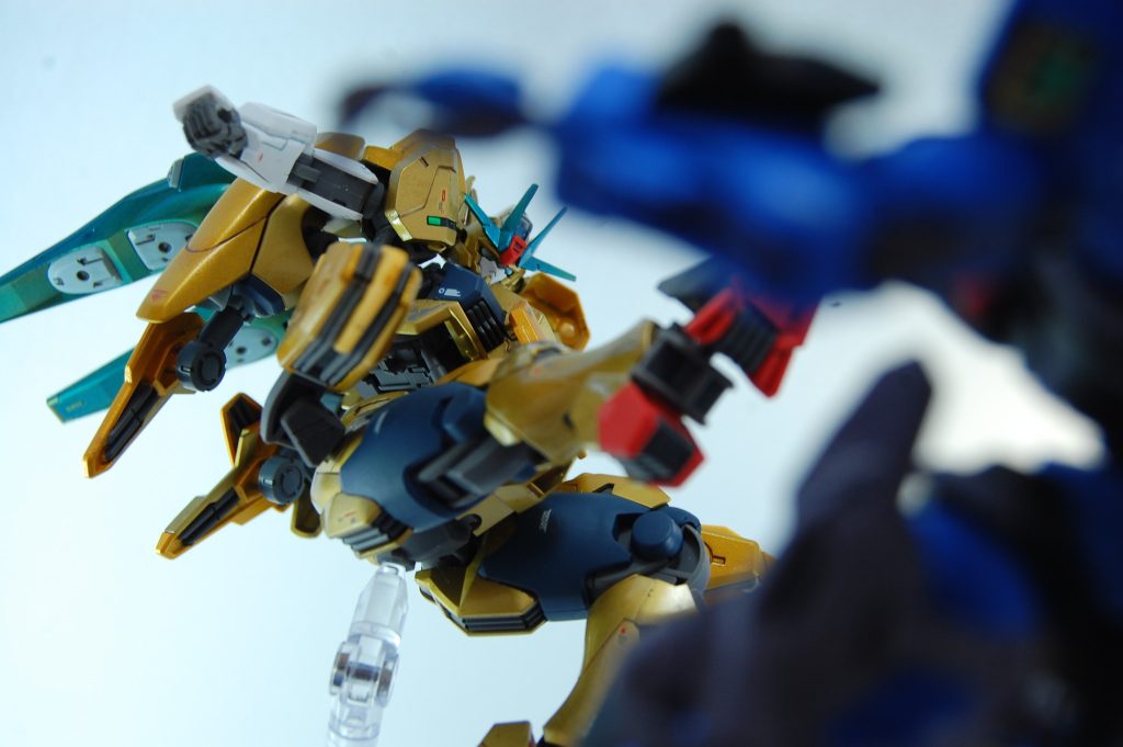 そして蹴り飛ばすシーン。