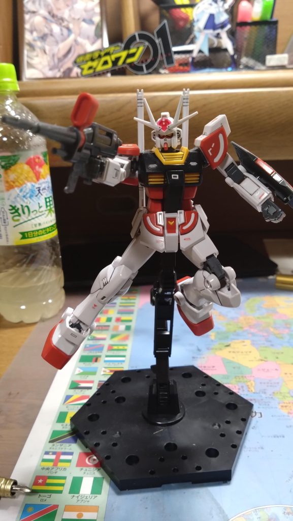 ビームラーライフルを構えてポージングはまだまだ上手くありませんが今後上達していけたらなぁと思います