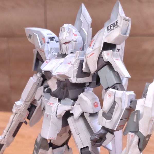 白いデルタプラス