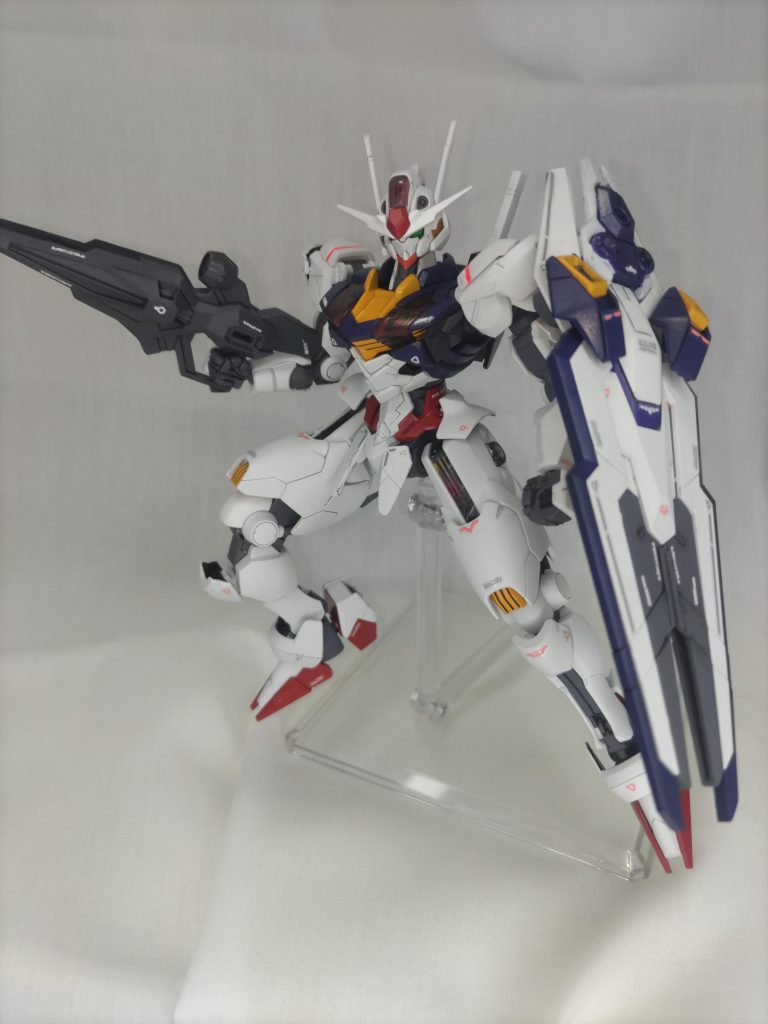 バックパックを通常にして箱絵風。上手く撮影できなかったので載せられませんが、パーメット部と目は蛍光色でうっすら塗ってあります。結果インモールド成形部品はお蔵入りです。