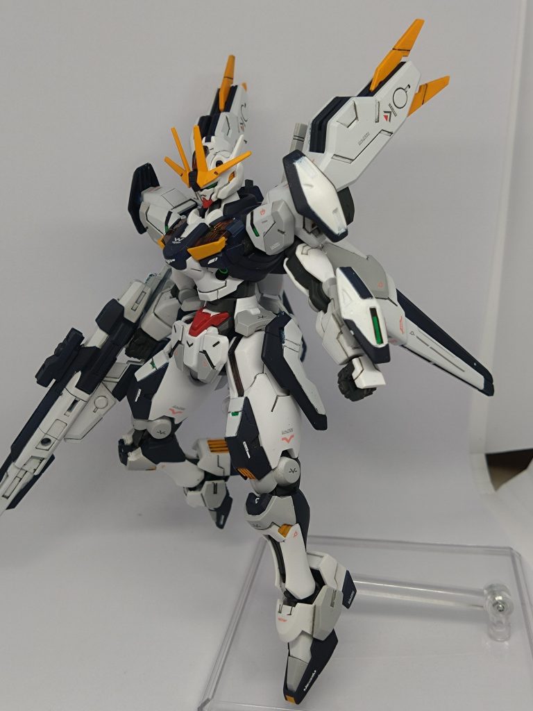 ビットオンフォーム。だんだんνガンダムから離れていくな…