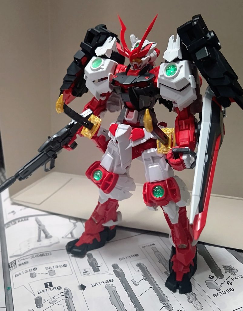 戦国アストレイ(宇宙戦用)。ちょっと何か違うな・・・