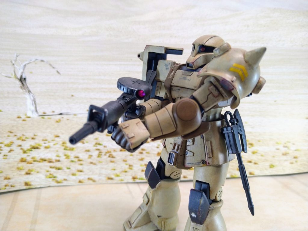 後は背景を替えて。あまり動くキットではないのと、ポーズのセンスが無いですか…(汗)