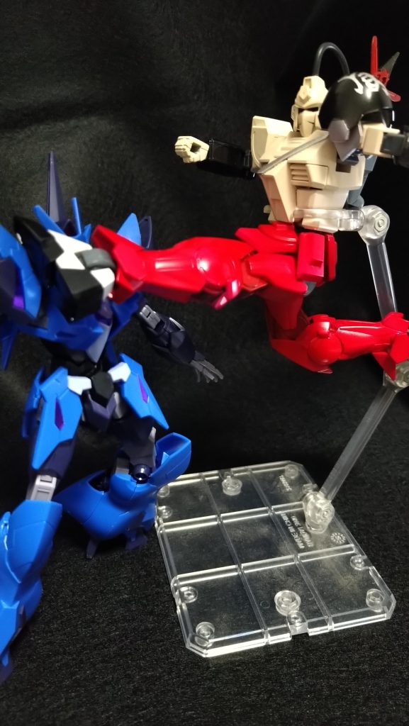 華麗な脚技「レッグラリアート」！