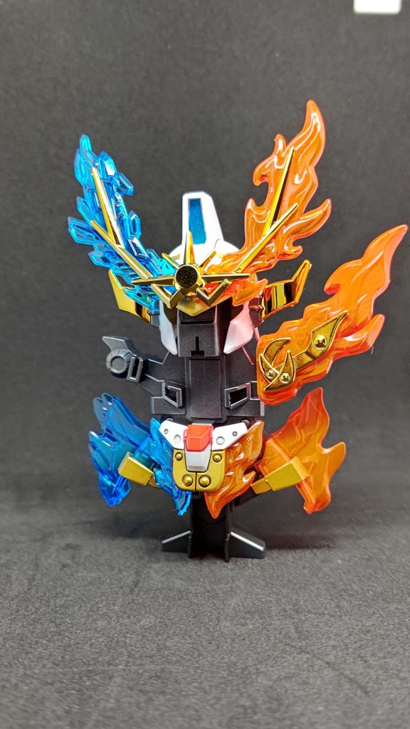 このように紛失したので今回は諦めようかとも思いましたが、せっかく作ったし闘覇の鎧という題名で参加させてください(･ω･｀*)パーツが見つかれば別にアップしたいです。