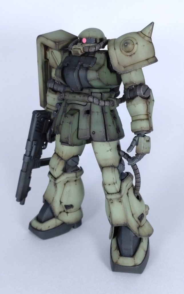 ザクⅡF2　成形色活かしウェザリング–2枚目/制作者：@knoppixxx