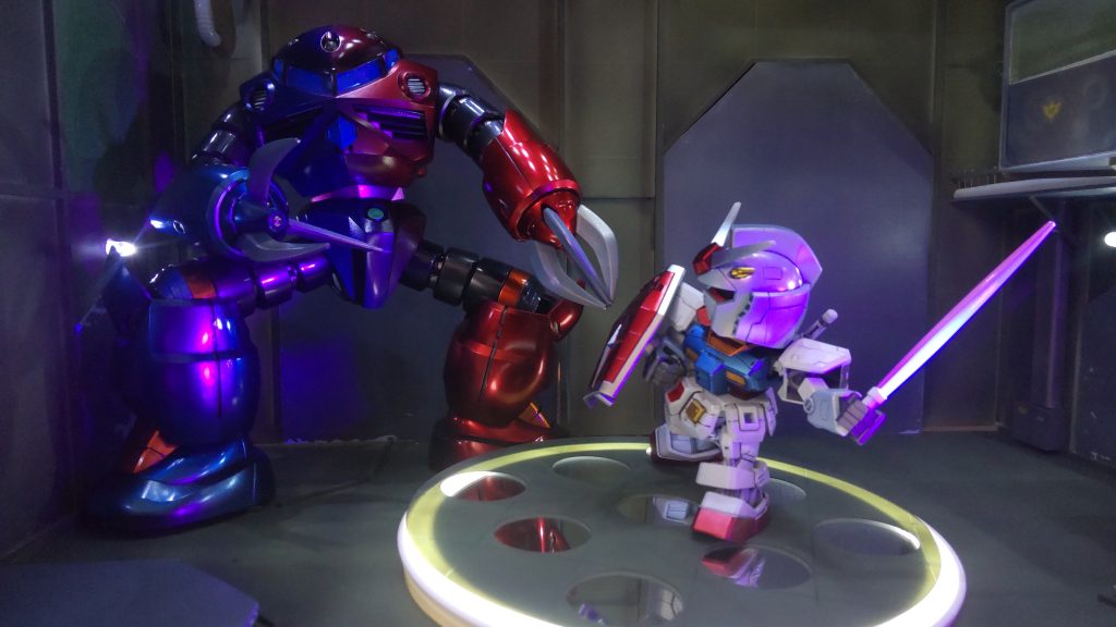 サーベルのみ蛍光仕様です