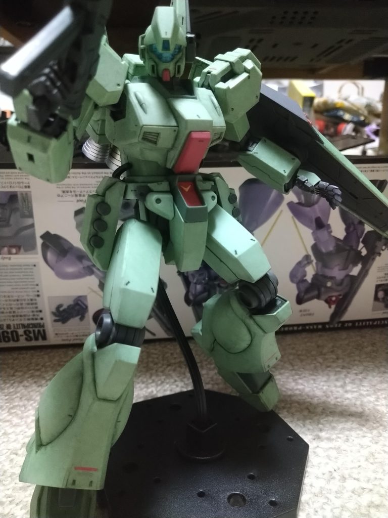 ウェザリングカラーでびしゃびしゃにしておいてティッシュでぽんぽんと…。 