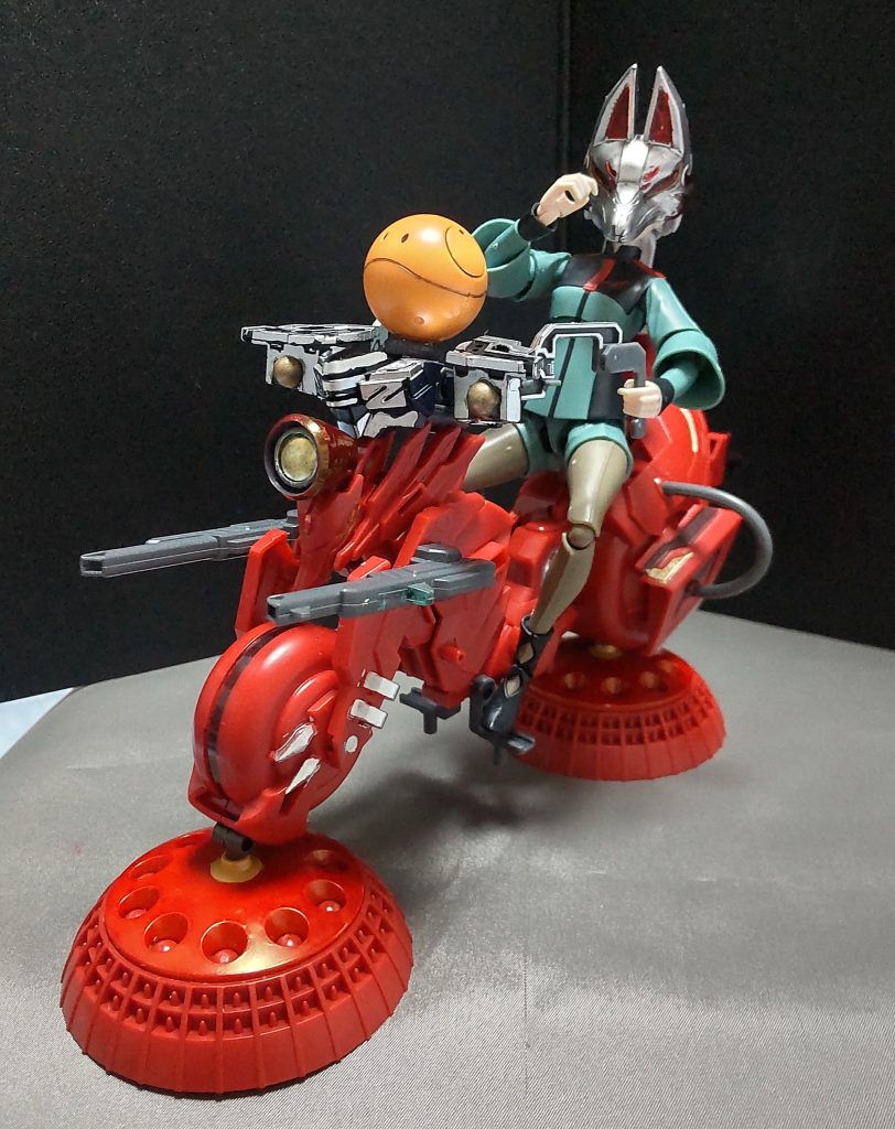 スレッタ今行くわよ、変身！この時を持って、キツネ仮面は再びアスティカシア学園に舞い戻る！