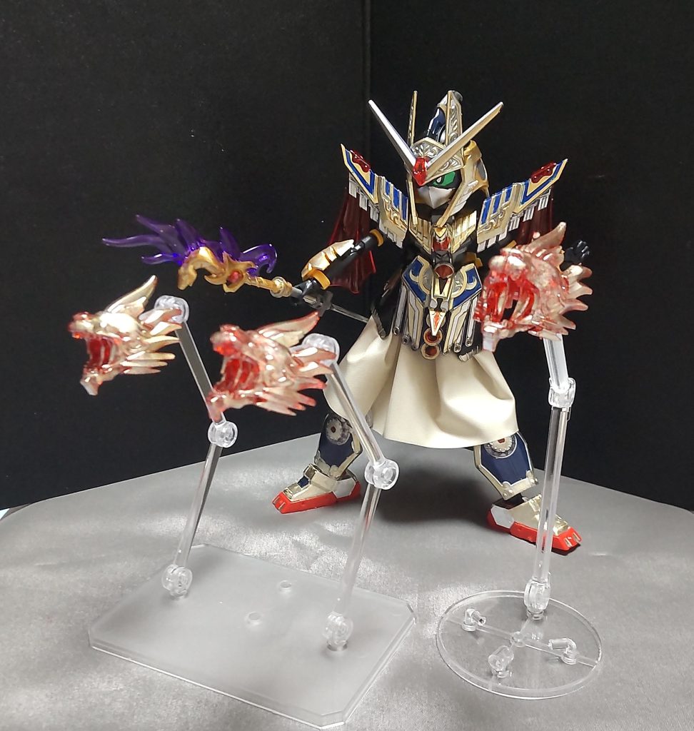 ビーストソウルはファンネルのように展開することが出来ます。