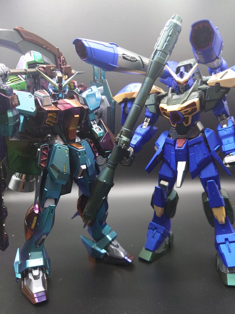 最後に以前作ったカラミティとツーショットです最後まで見てくださってありがとうございます次の投稿はいつになることやら〜ガンプラ以外も作ってるとなかなか……ね……ではまたいつか!次回作も見てくれると嬉しいです!いつになるかわかりませぬがww本当にありがとうございました〜