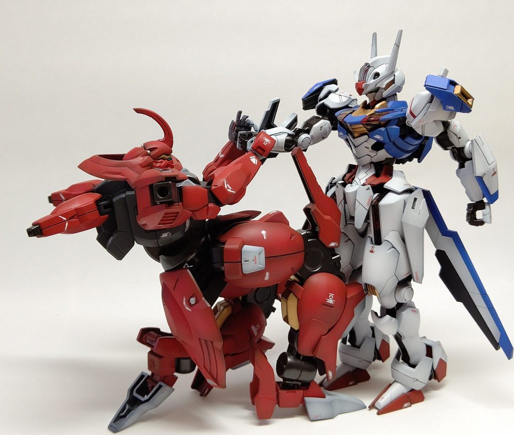 「スレッタ・マーキュリー。俺と、結婚してくれ！」というわけで、HGダリルバルデでした。「俺と、結婚してくれ！」はガンプラで再現するとかなりゴツゴツしますね笑ダリルバルデの膝？のパーツがめちゃくちゃ邪魔そう。それではまた～