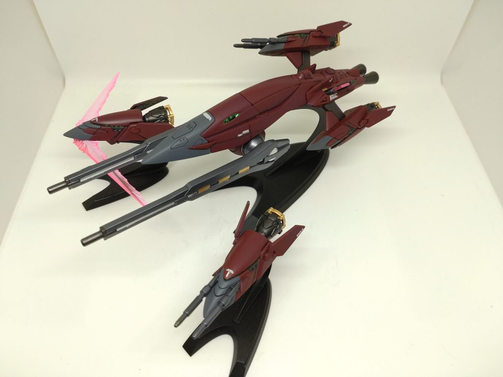 リード線なしで。ガンバレル収納基部は塗装してもハゲるので無塗装です。最後までご覧いただきありがとうございました。