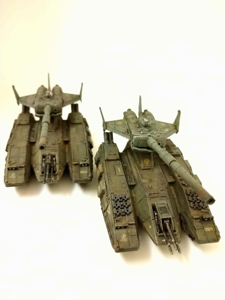 (兵器…戦車…)そう思うと、いつもの様に汚してしまいました…