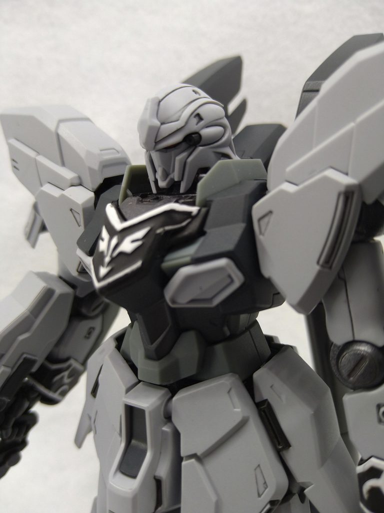 缶スプレーでHGUCシナンジュスタイン–3枚目/制作者：いくぜダチ公