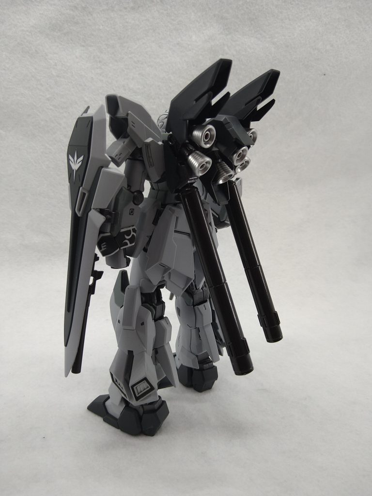 缶スプレーでHGUCシナンジュスタイン–5枚目/制作者：いくぜダチ公