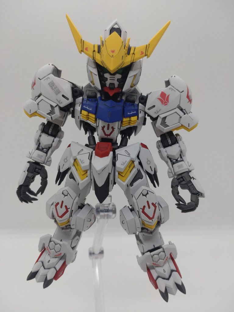 素組み状態、この段階でもう既に完成されていると言ってもいい、素晴らしいキットです✨毎回思うんですけど、これ誰がどうやって設計してるんですか!?