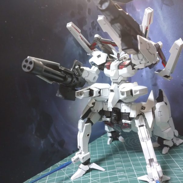 機動合体！ガンダムルブリスウソーン！！