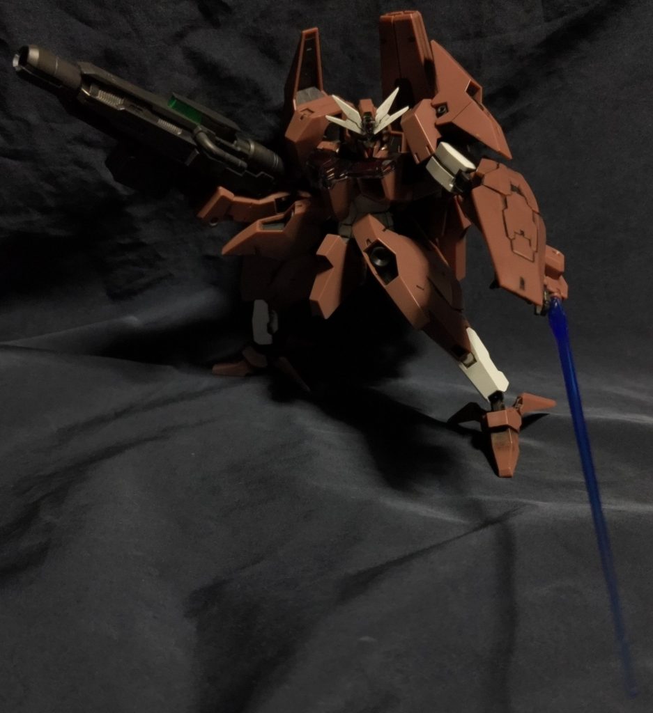 ビームサーベル展開。フェーズドアレイキャノンは、展開した画像を撮り忘れました（汗）。以上です、お目汚し失礼しました。