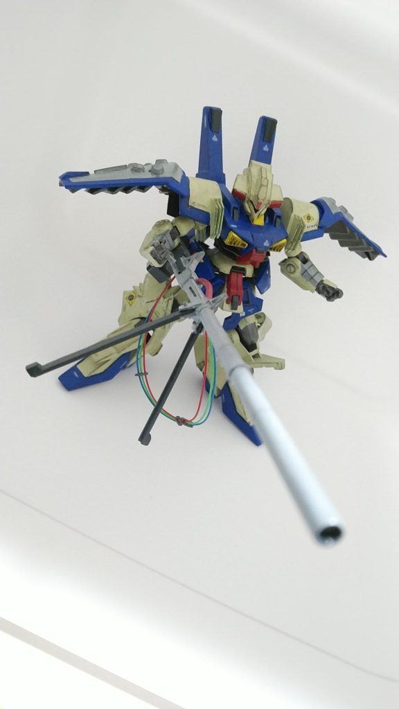 専用武器に大きめのランチャーを制作長い!モチーフはエルガイムのバスターランチャー。