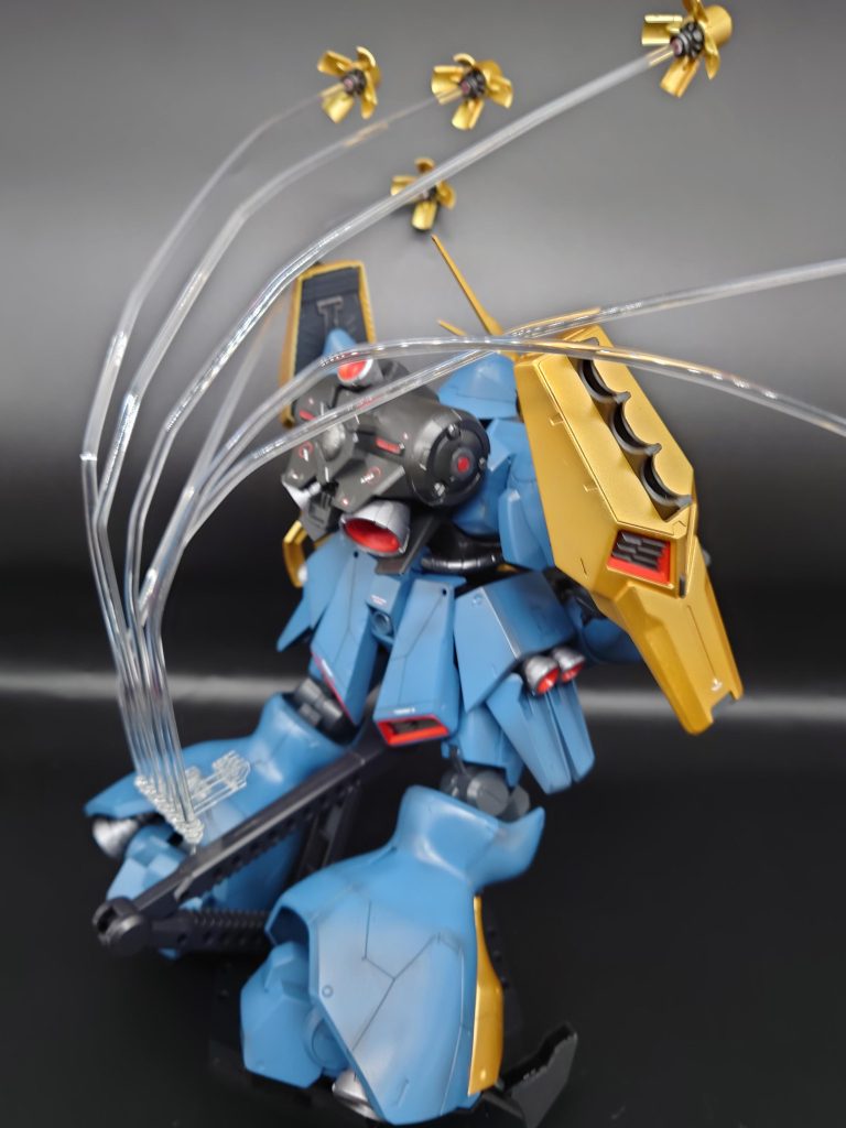 アクションベース4に、フィンファンネルパーツ付けて、発射シーンの再現できちゃいます