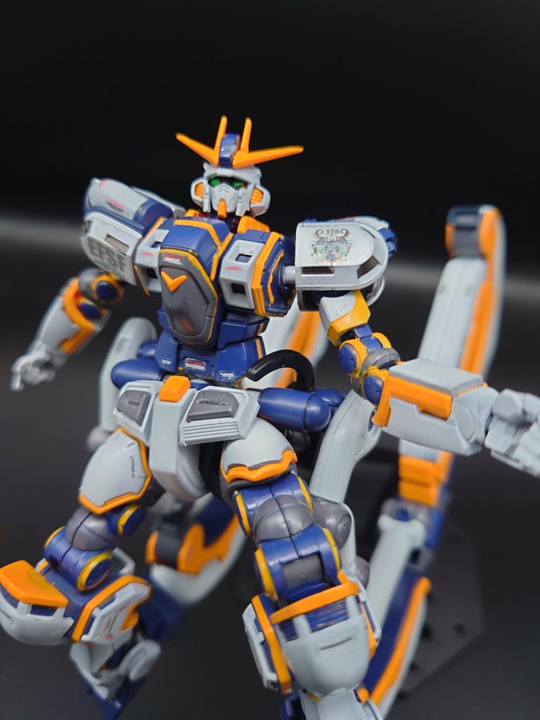 HGなのに塗り分け箇所が多くて、全塗装にはいばらの道でした。