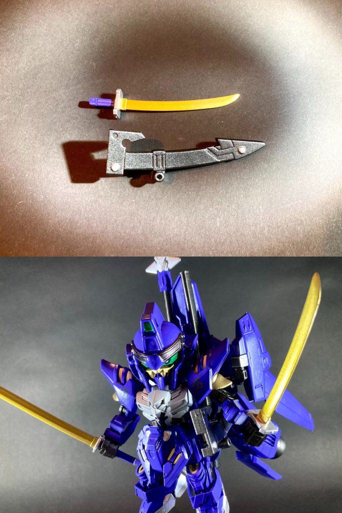 【刀:前田藤四郎】山城国京洛粟田口派の名匠・藤四郎吉光の作。小型で取り回し易く、黄金のエネルギー出力で強化された刀身部は粒子変容機能を搭載、敵将のビーム武装を一方的に両断する抜群の斬れ味!太刀:大典太と大小二振りの二刀流で立体的な攻撃を仕掛ける。(現:重要文化財、前田育徳会蔵)