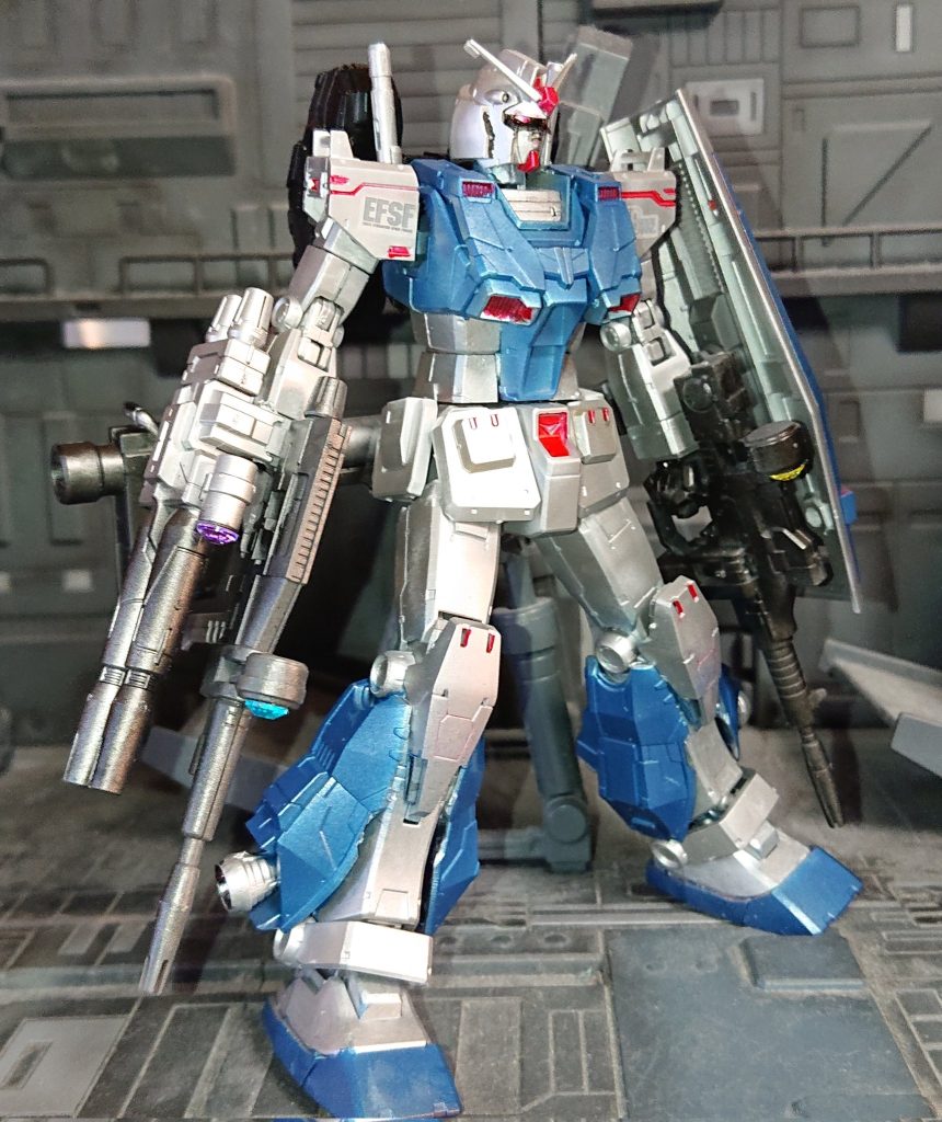 ガンダム高機動型–2枚目/制作者：アレス