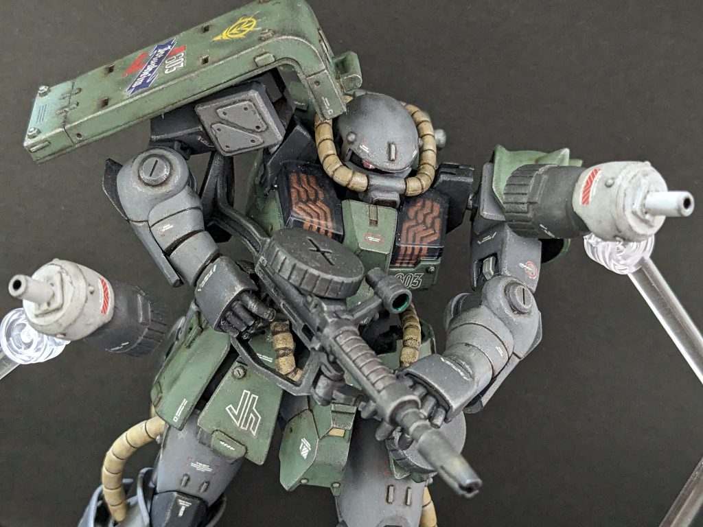 ガンビット展開。衛星軌道上で溺れている友軍を助けるため、スコア4まで開放して連邦のパトロール艦隊を単機で一掃した後に、パイロットは帰らぬ人となりましたとさ。。