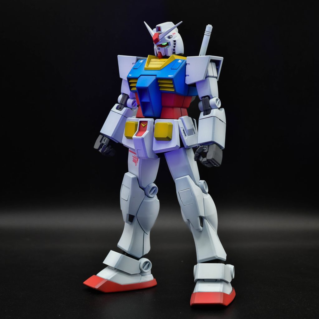 RX-78-02ガンダムは数多くキット化されていますが、スタイルだけならこれが一番ではないでしょうか。