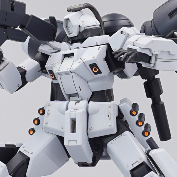 デミバイタルスーツ