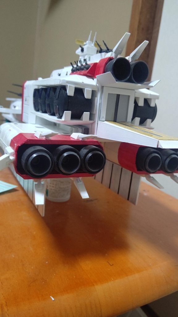 遠目に見てください。扉開くようにしたかった…。