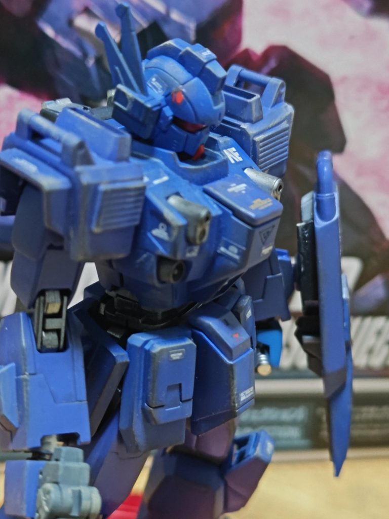 色分け塗装と足スジ彫り肩回り1部改造走行版と追加ノズル取り付けにて。