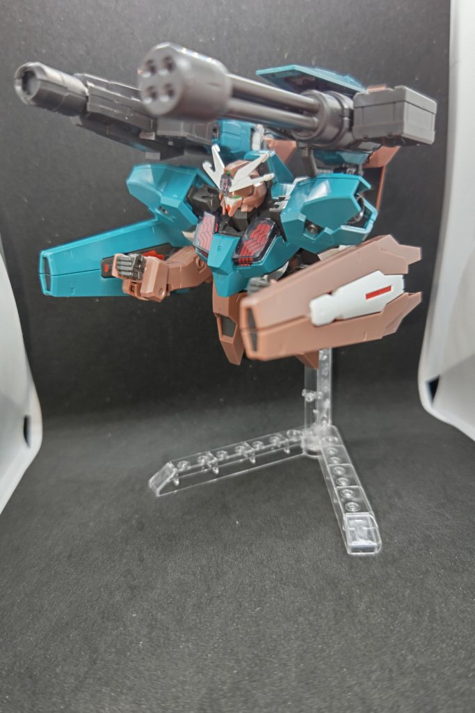 フォルドの夜明けに帰還できてしまったノレアが乗り込むかもしれない機体。ウルを組み込み機動性と砲撃性能を両立させた夜明けを目指す機体。しかしこの機体が生まれることはノレアがもう戻れないことを意味する。