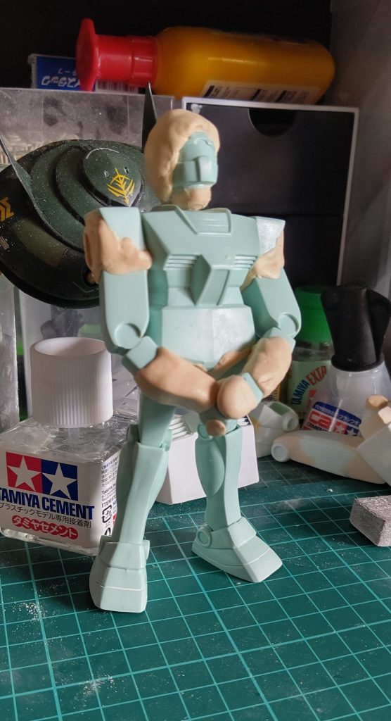 たんぱく質のエポキシパテで筋肉モリモリ💪