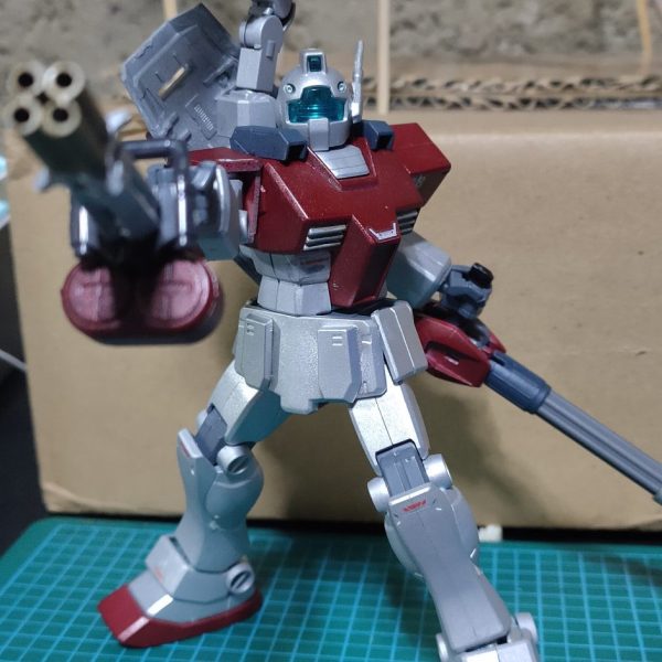 My first custom paint and kitbash HGUC RGM-79 GM