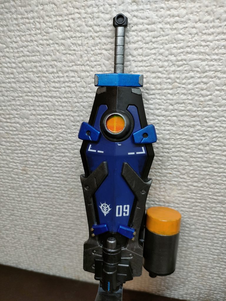 覗き穴はラピーテープでセンサー風加工