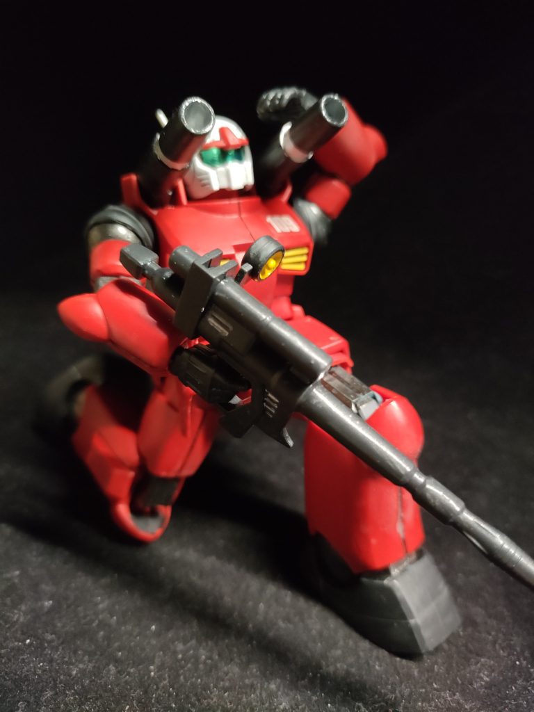 膝立ちはここまでできます。無難なポーズは大丈夫といった感じですね。